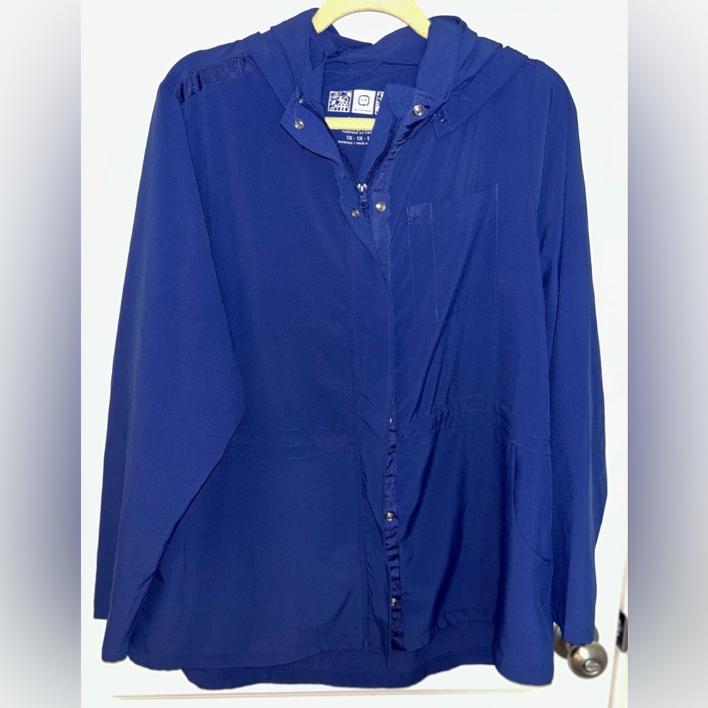 Women’s WonderWink Renew Navy Blue Jacket size 1X